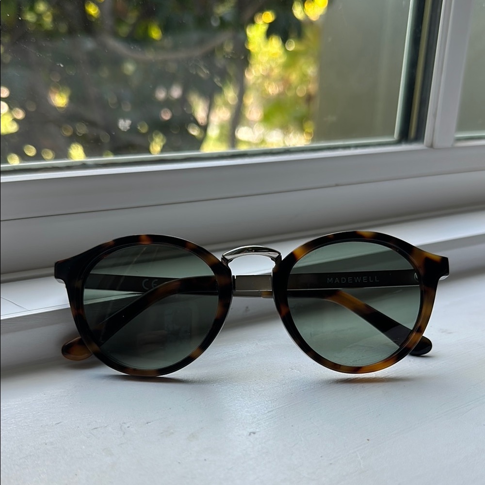 Madewell Tortoiseshell Sunglasses